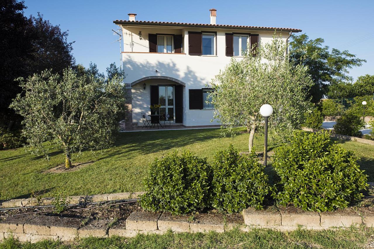 Agriturismo Il Fontanile マルシリアナ エクステリア 写真