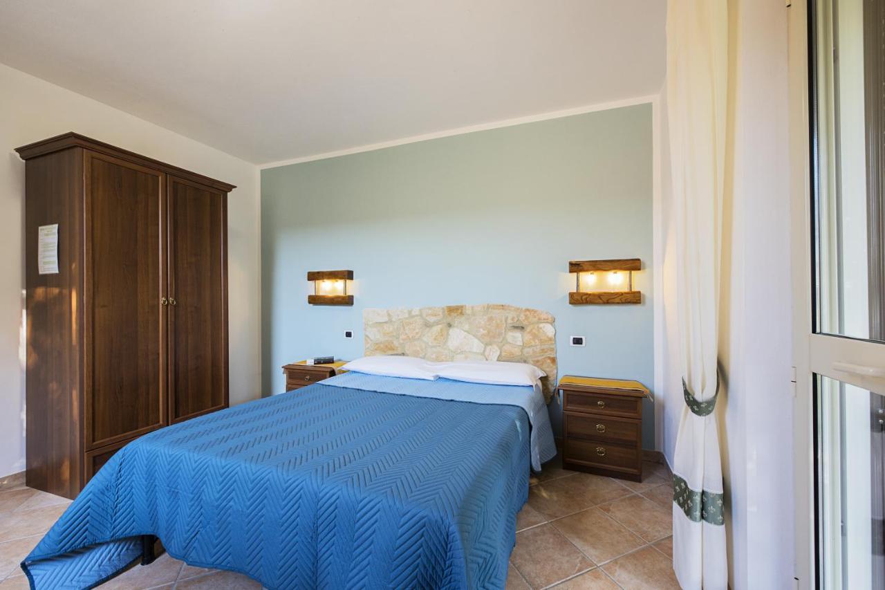 Agriturismo Il Fontanile マルシリアナ エクステリア 写真