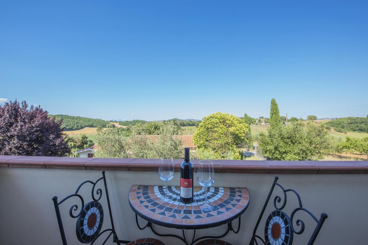Agriturismo Il Fontanile マルシリアナ エクステリア 写真